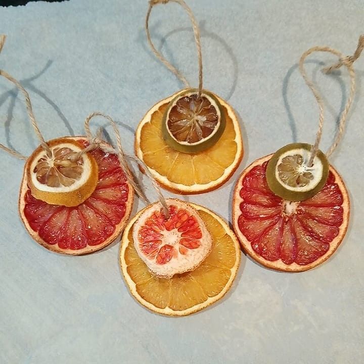 Diy dried fruit christmas tree decorations. Homemade christmas tree